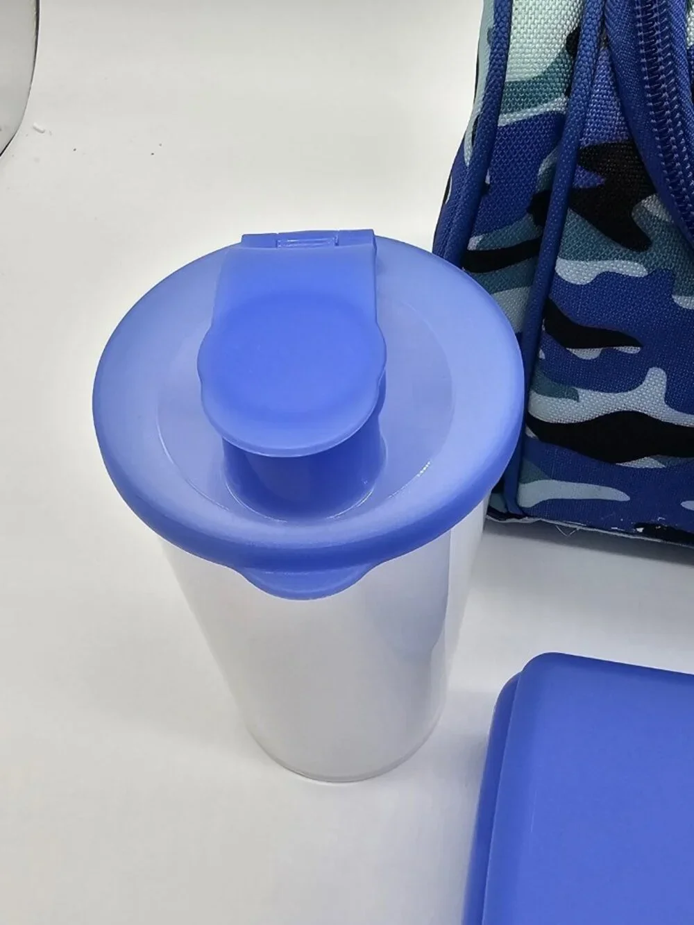 Tupperware Lunch Box Blue Camouflage Lunchbox Cup Container Sandwich Keeper 4 Pc
